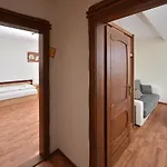 Vichrica Konukevi 3*